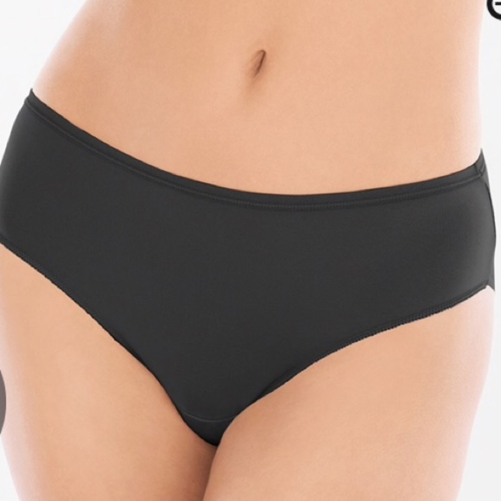 NWT black panties.   Vanishing Edge collection.